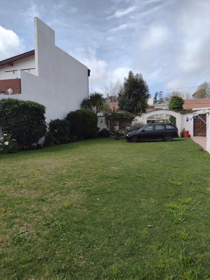 Chalet En Barrio Parque Mar del Plata Bagian luar foto